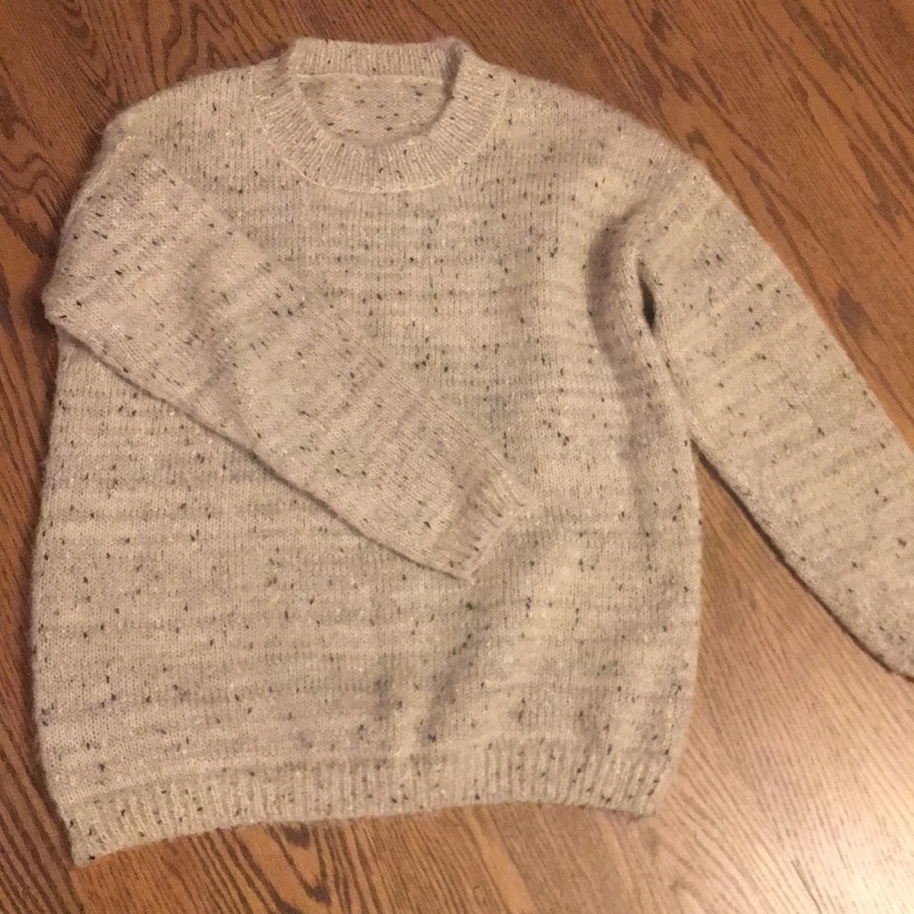 white mohair sweater with balck/grey dots